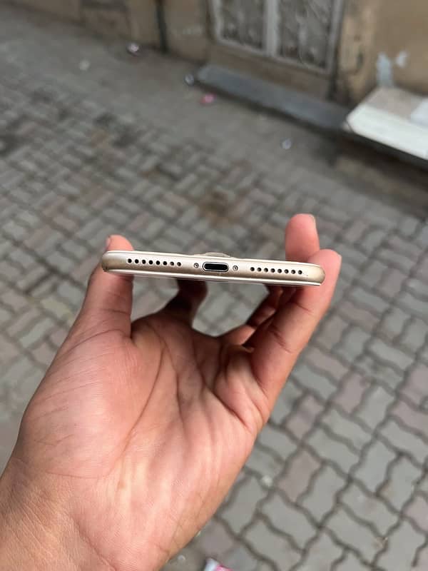 Iphone 7 plus 32 gb PTA approved 6