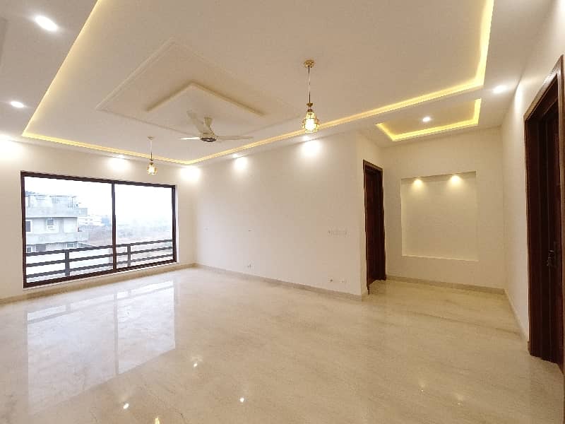 Prime Location 1 Kanal House In D-12/4 Is Available For Sale 25