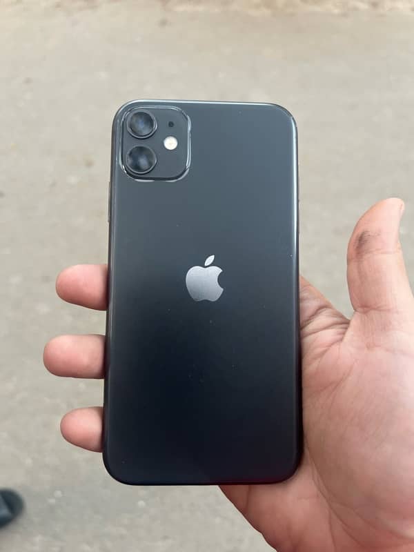 iphone 11 64 gb 10/10 non pta jv 99% bettery 03457714152 0