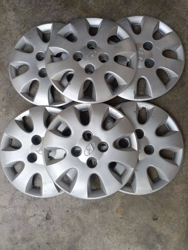 Hyundai santro original wheel cup 0