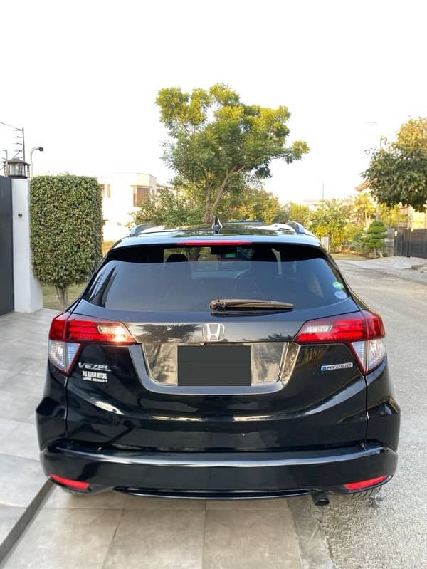 Honda Vezel 2015 3