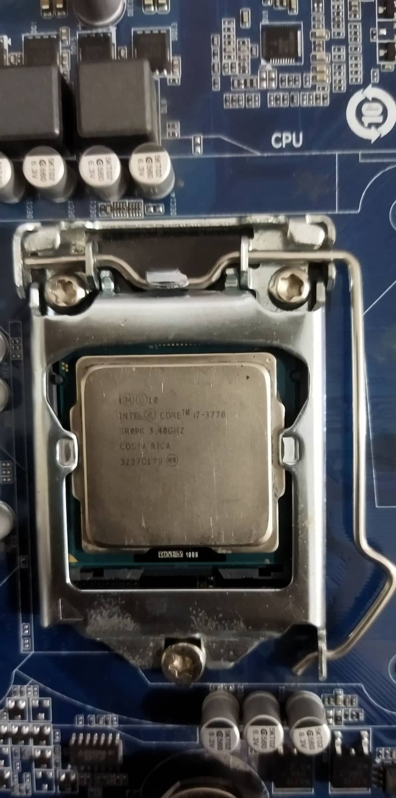 Core i7 3770 + gigabyte h61 2