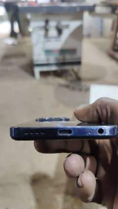 hot 40i 8+5+8 memory 128  daba Sath ha condition 10by10 ha