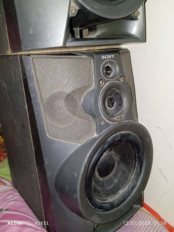 Sony original speakers & Tape recoder 1