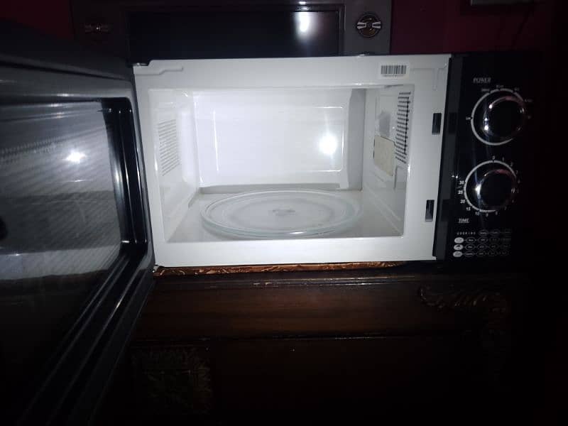 microwave oven 2