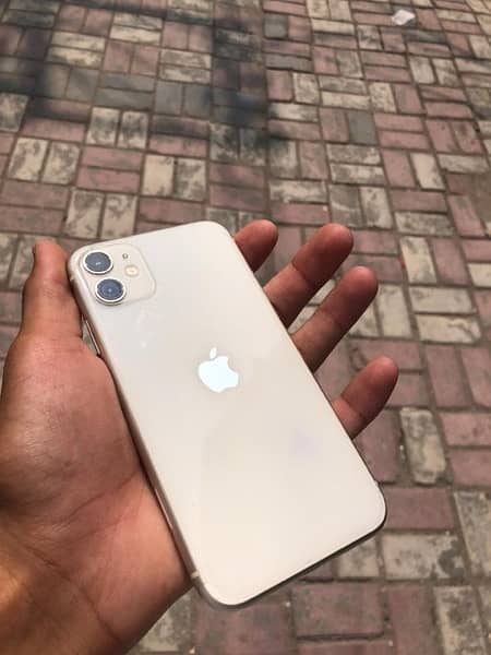 IPhone 11 64 GB 3