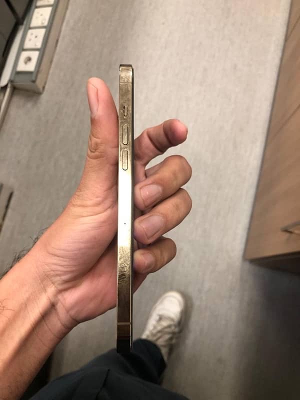 iphone 12 pro max 128 BH is 90 all original dual pTA approved 5