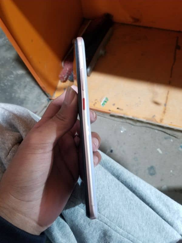 vivo s1 pro with box 1