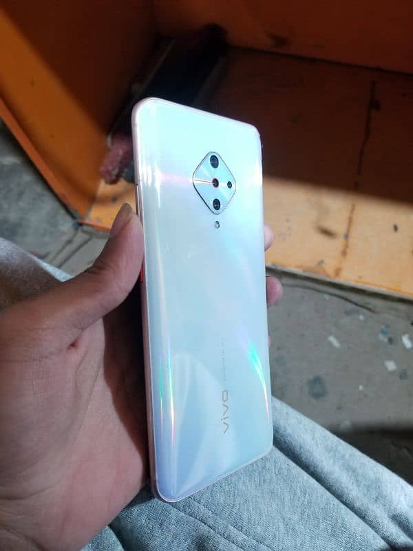 vivo s1 pro with box 3