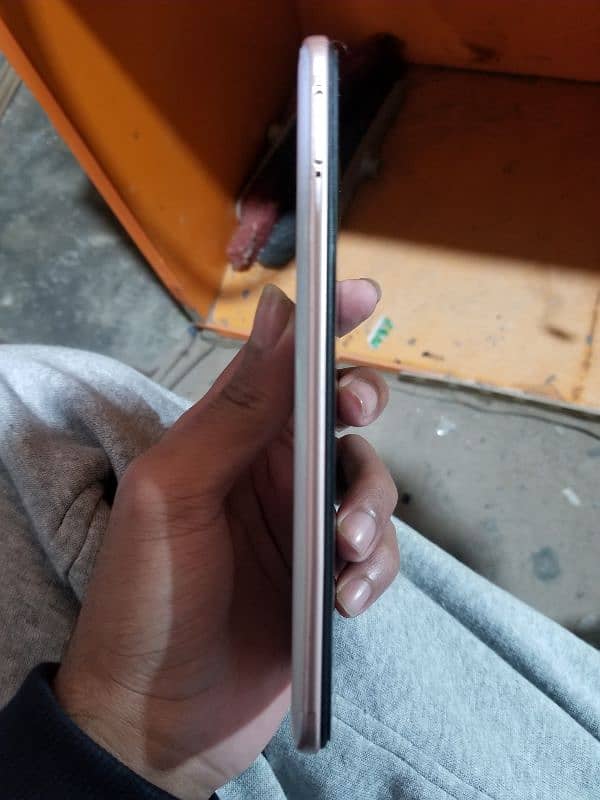 vivo s1 pro with box 9