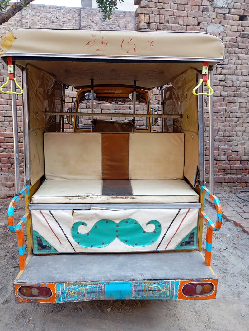 CNG Rikshaw For sale 1