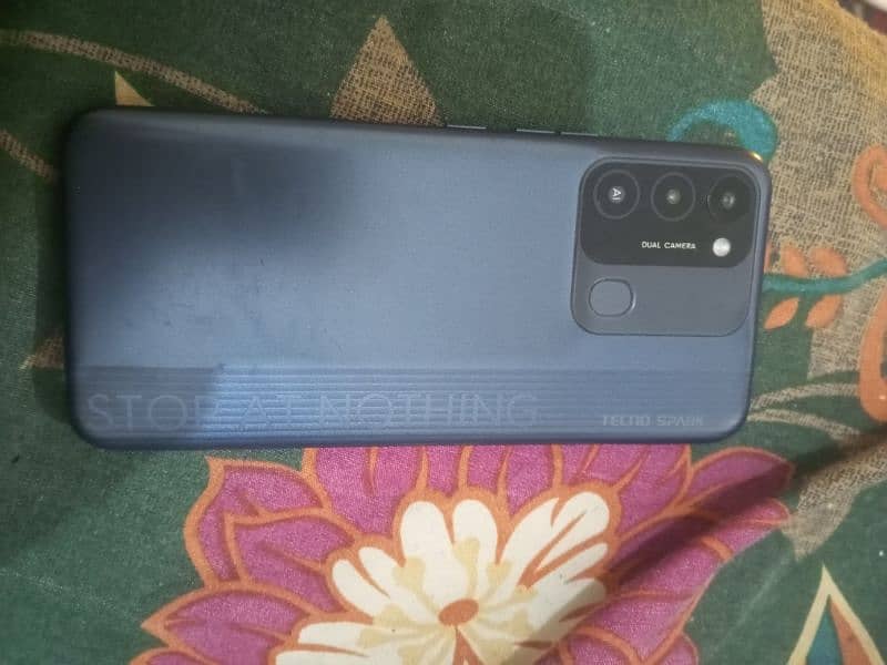 urgent sale. . . . Tecno spark 8c 4/64 gb memory. . . . Sirf mobile ha. . . 1