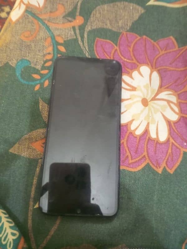 urgent sale. . . . Tecno spark 8c 4/64 gb memory. . . . Sirf mobile ha. . . 2