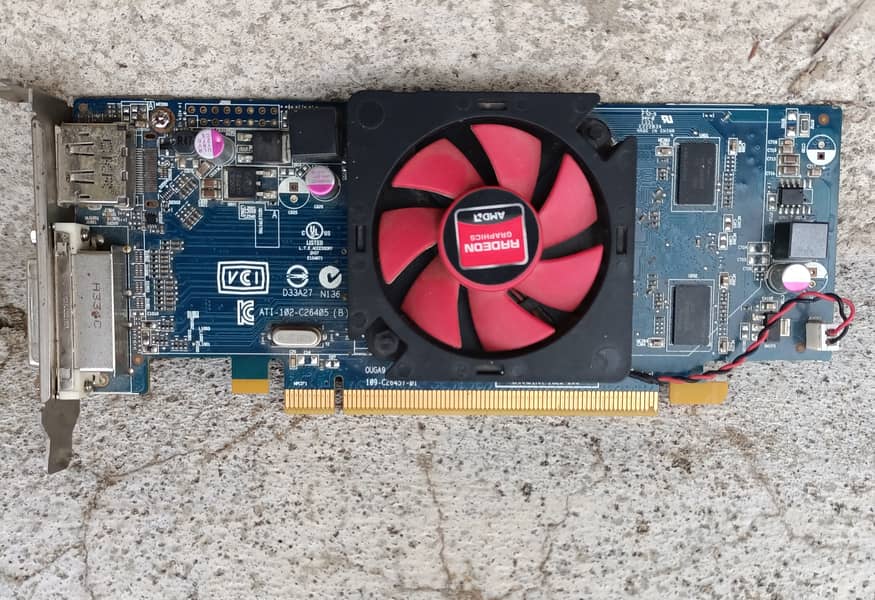 Amd Radeon hd 7470 1gb ddr3 graphics card 0