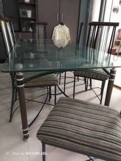 iron dining table in good condition