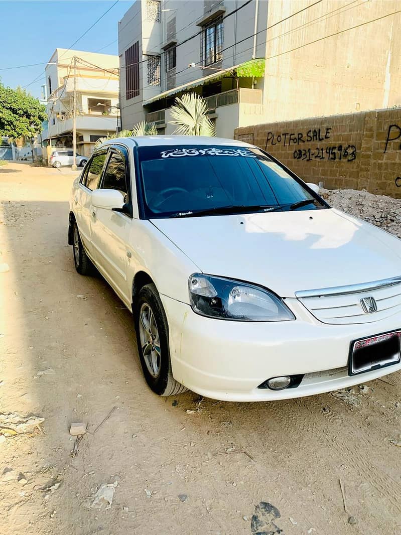 Honda civic 2003 3