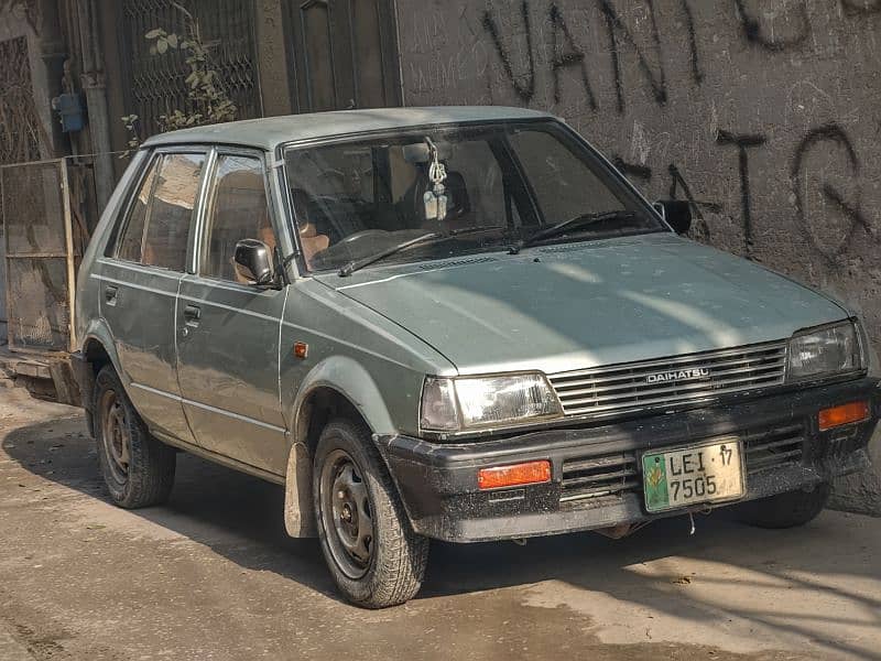 Daihatsu charade 1986 1