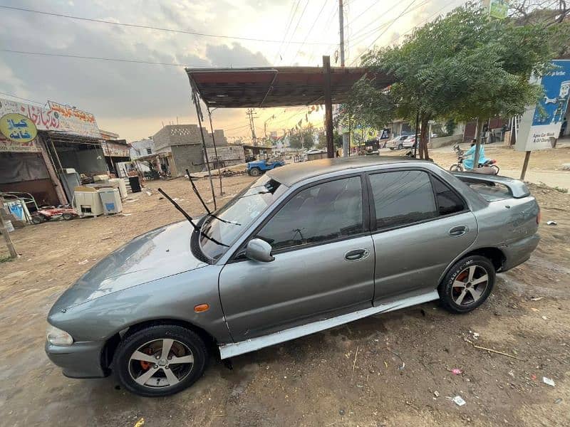 Mitsubishi Lancer Evolution 1994 4