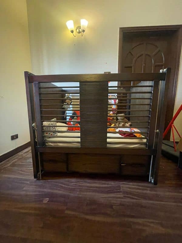 Heavy Duty Baby Cot Wooden with 5 Drawers and matress 1