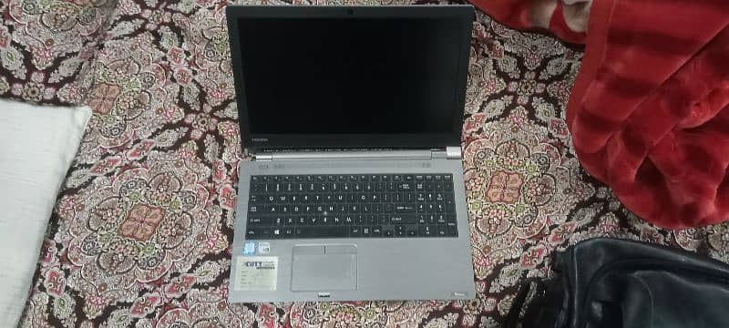 Toshiba i7 6th Generation with Graphics Card 4