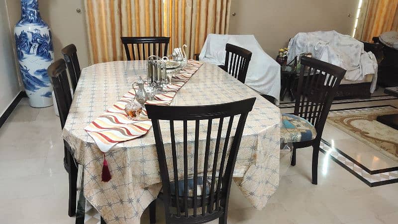 dinning table 0