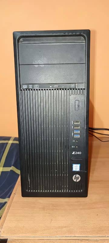 Full System HP Z240 Tower Working Station 1