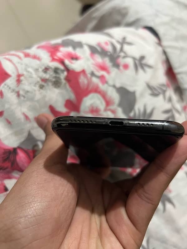 IPhone 11 Pro Max 256gb PTA 3