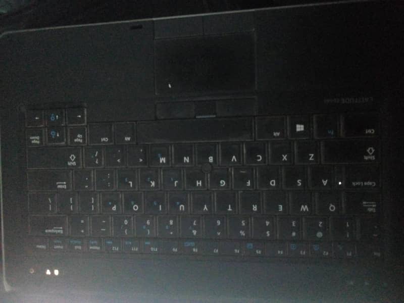 DELL LAPTOP 3 MONTHS USED INTEL CORE I5 4 GENERATION 1