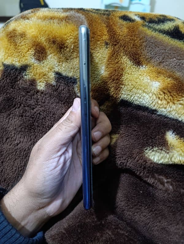 oppo f19 1