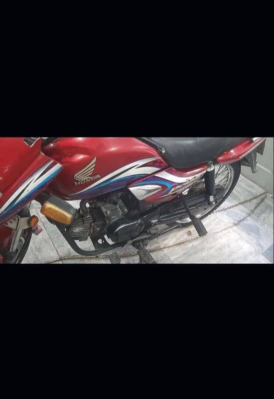 honda 100 in good condition 85k demand 1