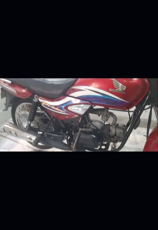 honda 100 in good condition 85k demand 3