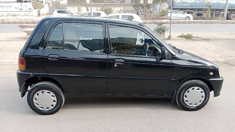 Daihatsu Cuore 2004 6