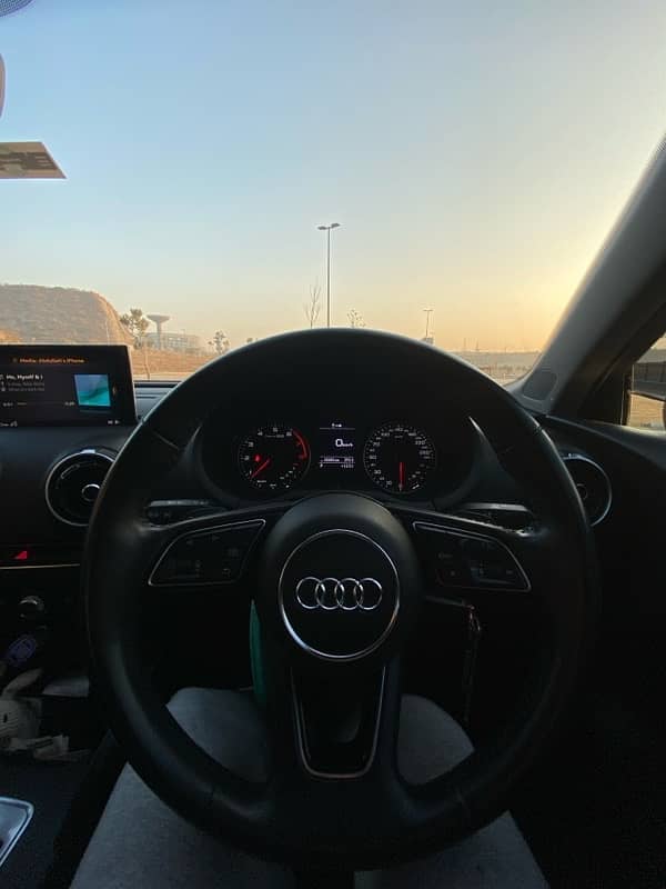 Audi A3 2019 6