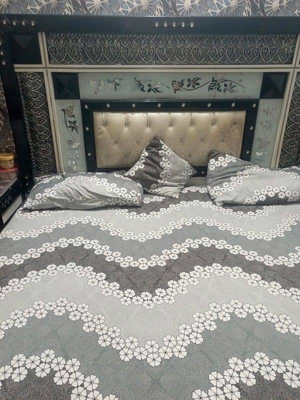 solid bed with dressing and showcase side tables urgent sale 0