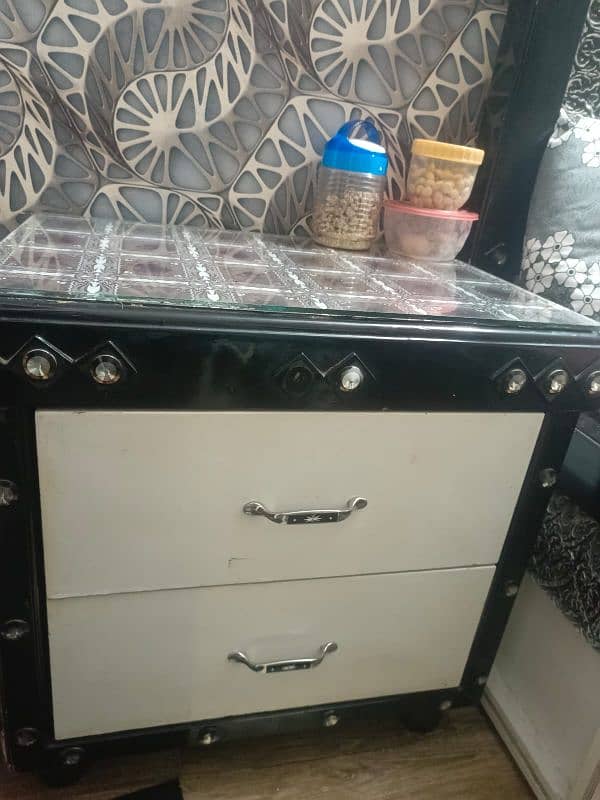 solid bed with dressing and showcase side tables urgent sale 4