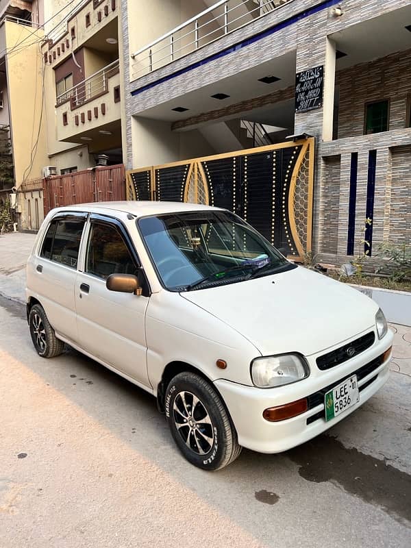 Daihatsu Cuore 2007 12