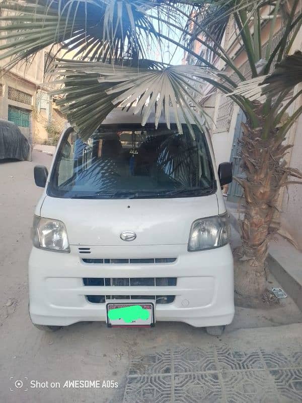 Daihatsu Hijet 2013 reg 2018 highroof front to rear genuine karak body 0