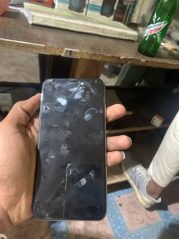 iPhone xsmax board dead 0