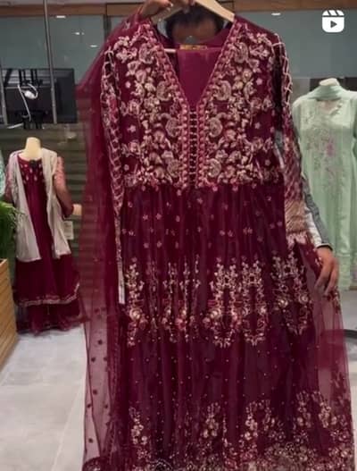 Mahroon Maxi