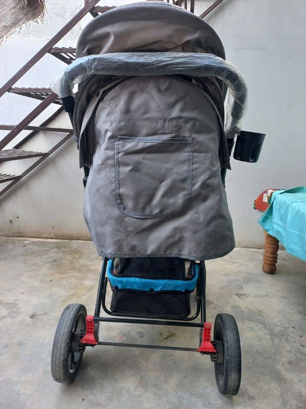 Brightstar Baby Stroller in Excellent Condition 2