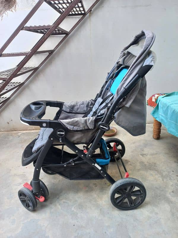 Brightstar Baby Stroller in Excellent Condition 3