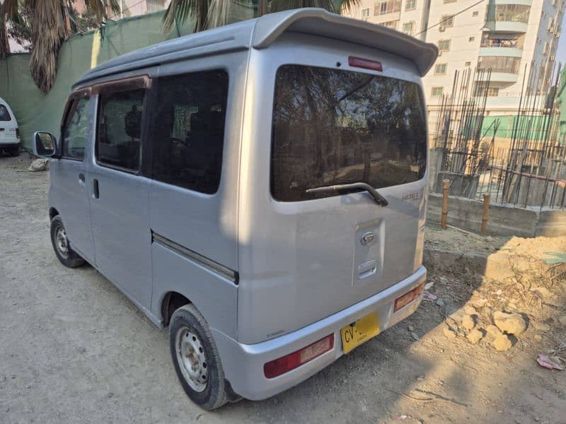 Daihatsu Hijet 2012 4