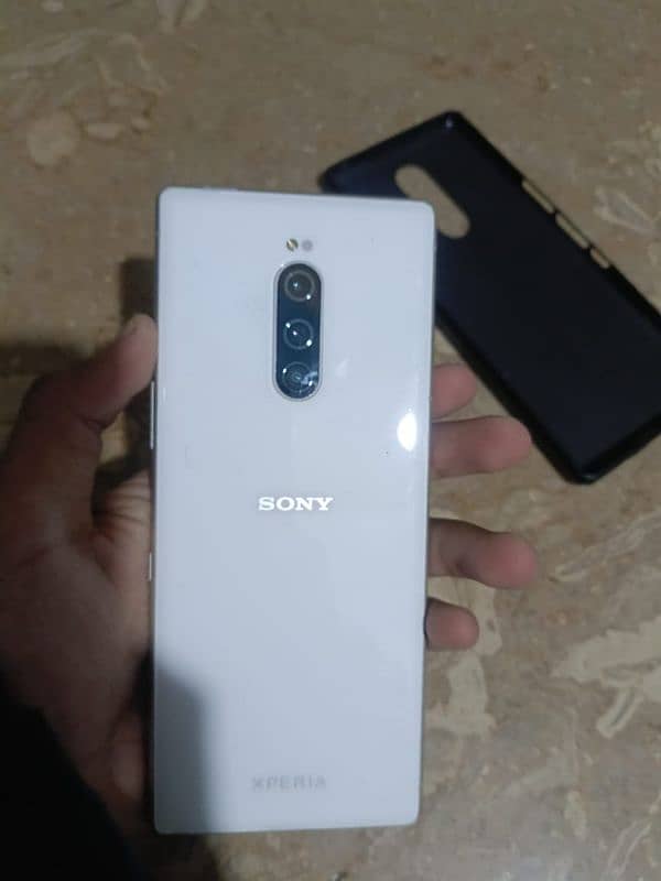 Sony Xperia 1 non pta 10/10 exchange possible 1