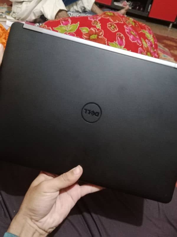 Dell latitude E5470 i5 laptop 4