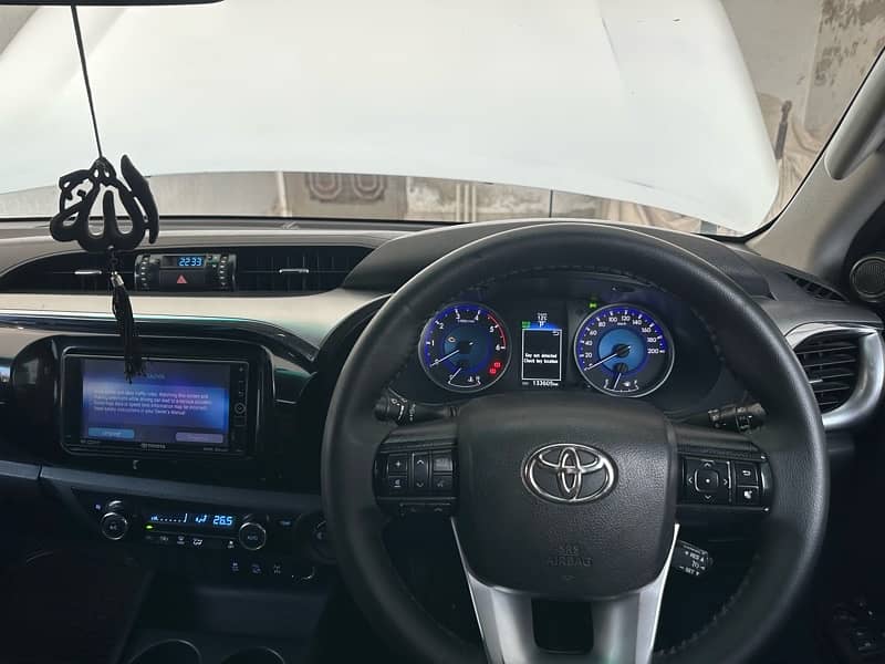 Toyota Hilux 2018 11