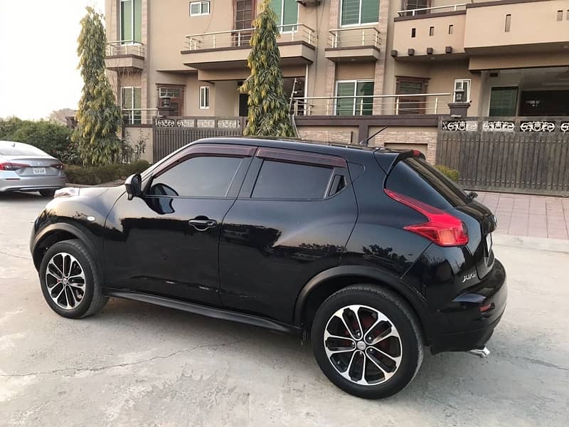 Nissan Juke 2010 4