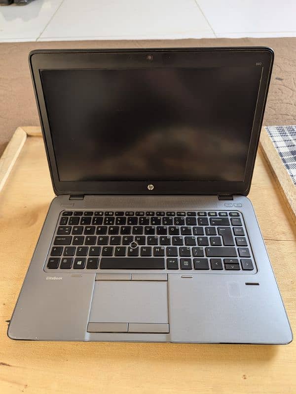 HP Laptop 1