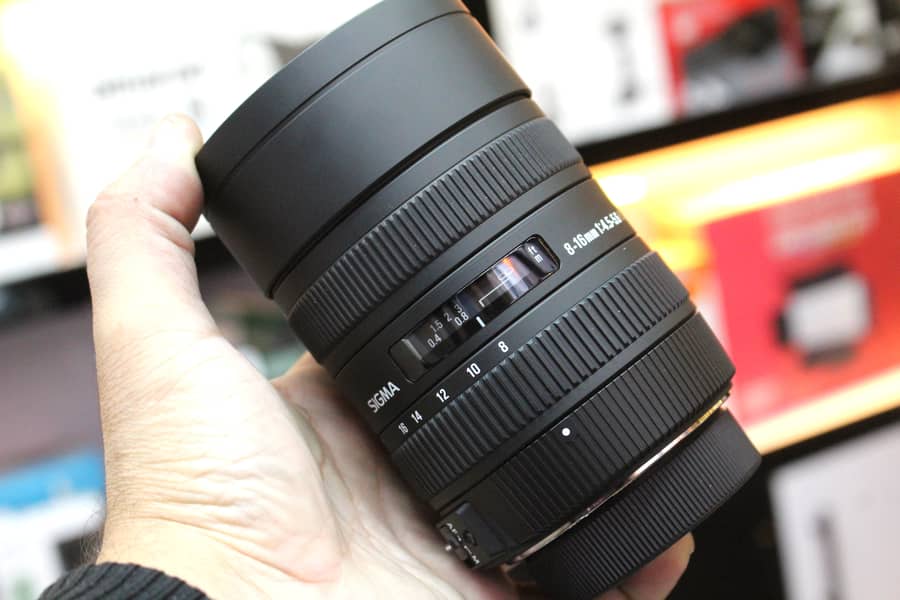 Sigma 8-16mm DC EX Lens (Nikon Crop Sensor) 1