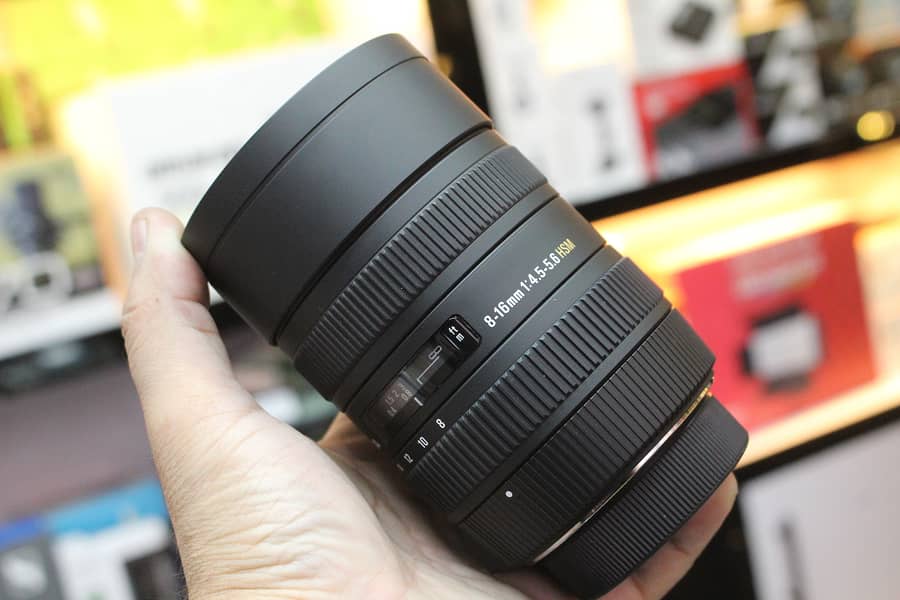 Sigma 8-16mm DC EX Lens (Nikon Crop Sensor) 3