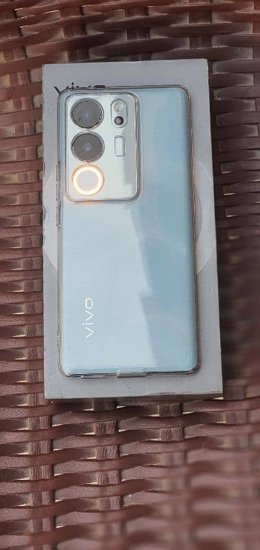 Vivo v29 5g edge screen 12/256 1